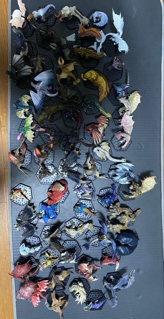 モンスターハンターカプコンフィギュアビルダー　60体