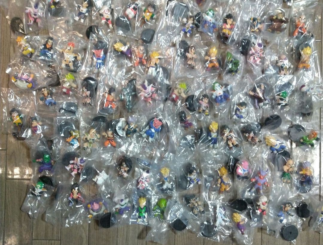 ドラゴンボール ディフォルメーション　フィギュア【100個セット】