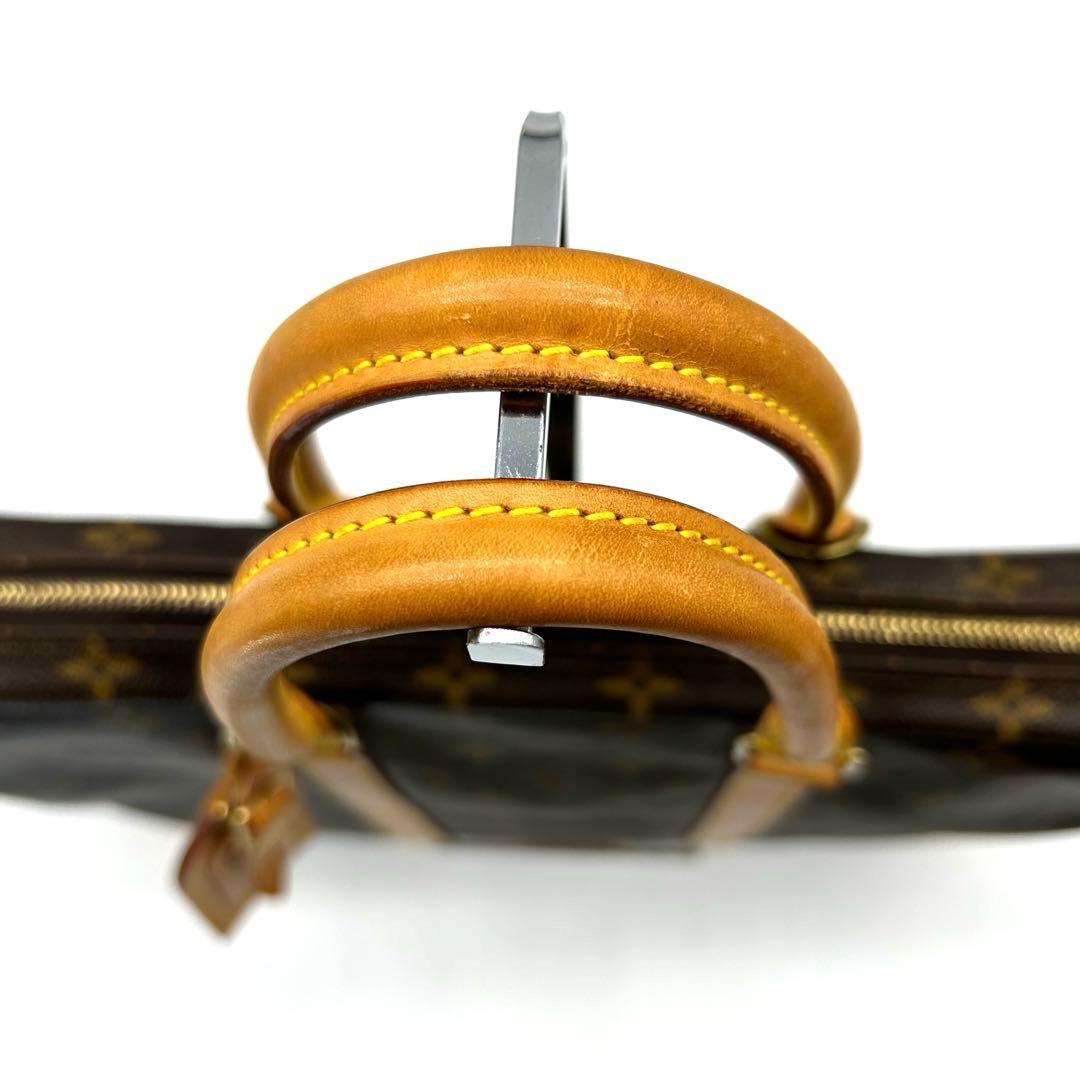 ルイヴィトン ポルトドキュマン ヴォワヤージュ モノグラム　ビジネスバッグ