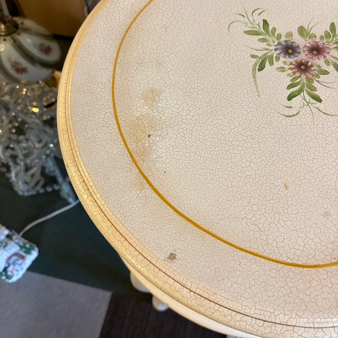 ロココ調　猫足サイドテーブル