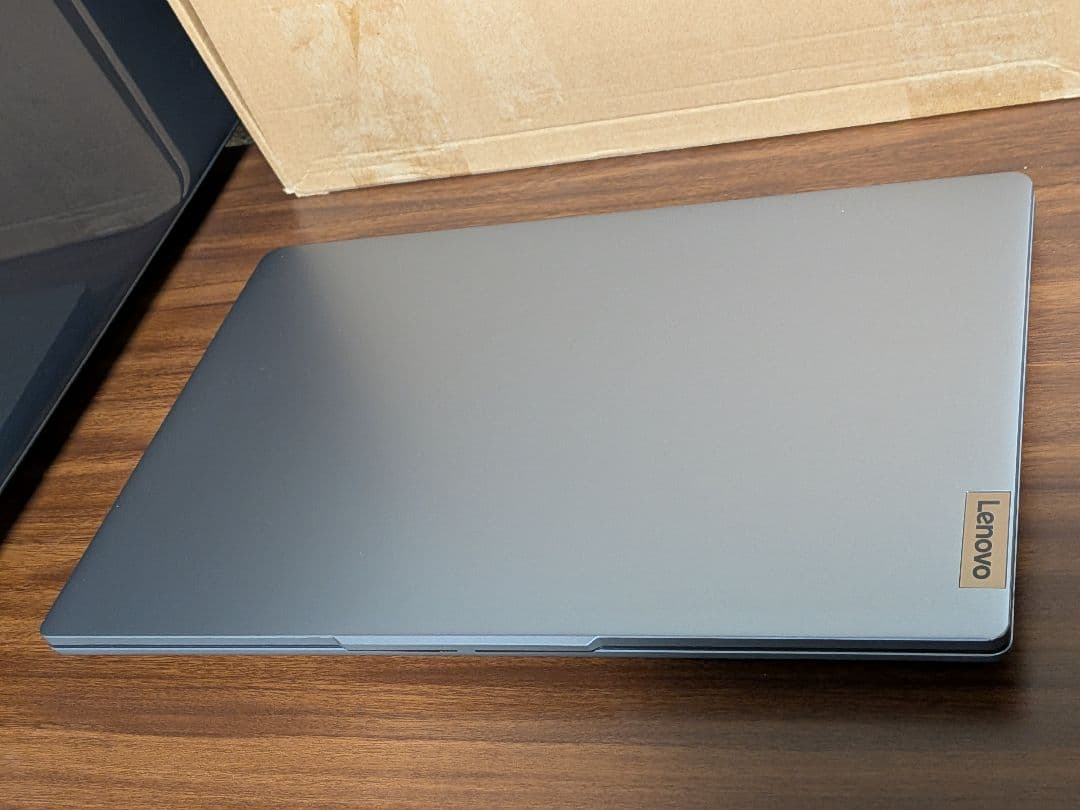 Lenovo IdeaPad Slim 3 Gen 8 82XL バッテリー良好