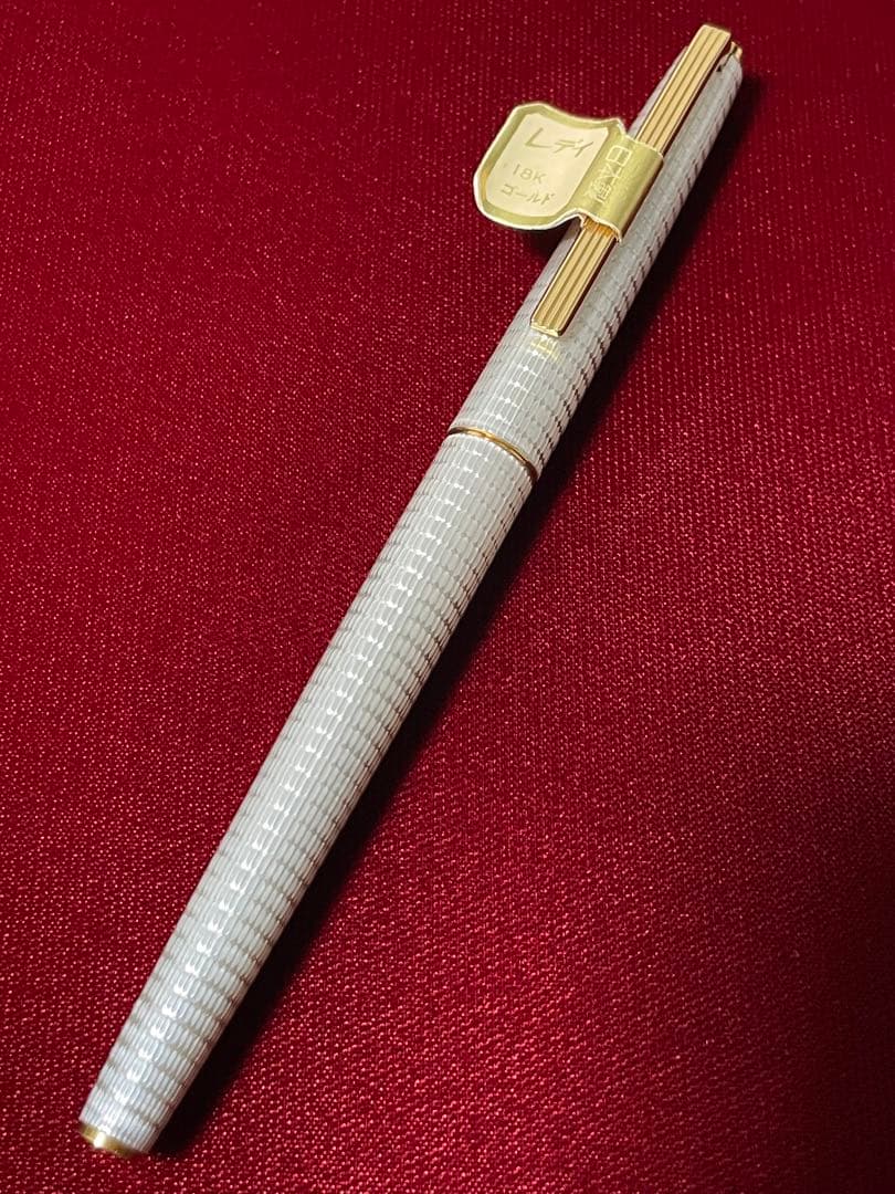 ⚪︎新品未使用　パイロット　レディ　18K　F　1977年製造　美品