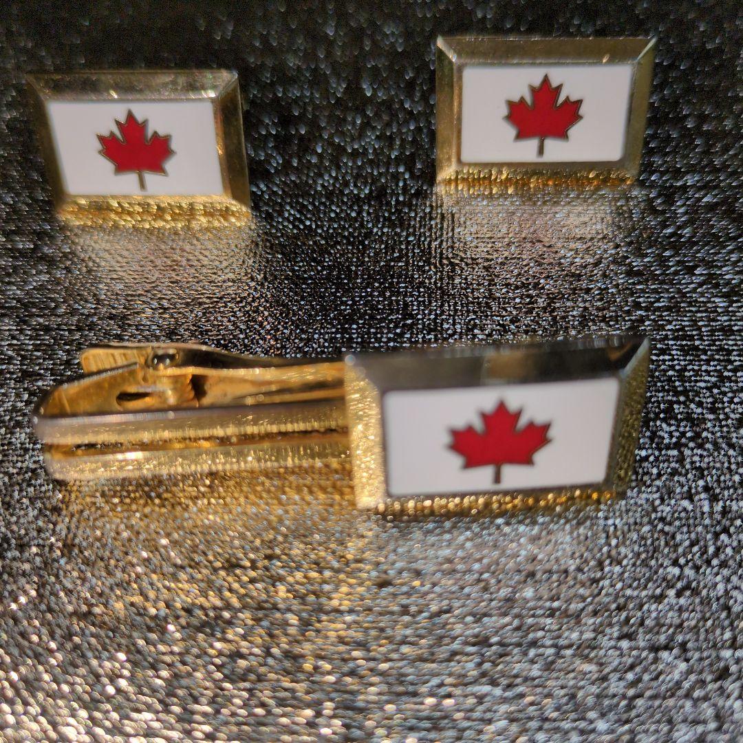 【特別製作品】カナダ国旗デザイン ネクタイピンとカフスボタンセット