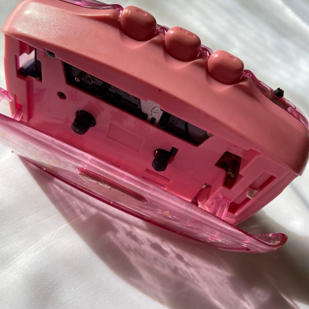 ★超レア★　ハローキティ 　スケルトンカセットプレーヤー ピンク　ウォークマン