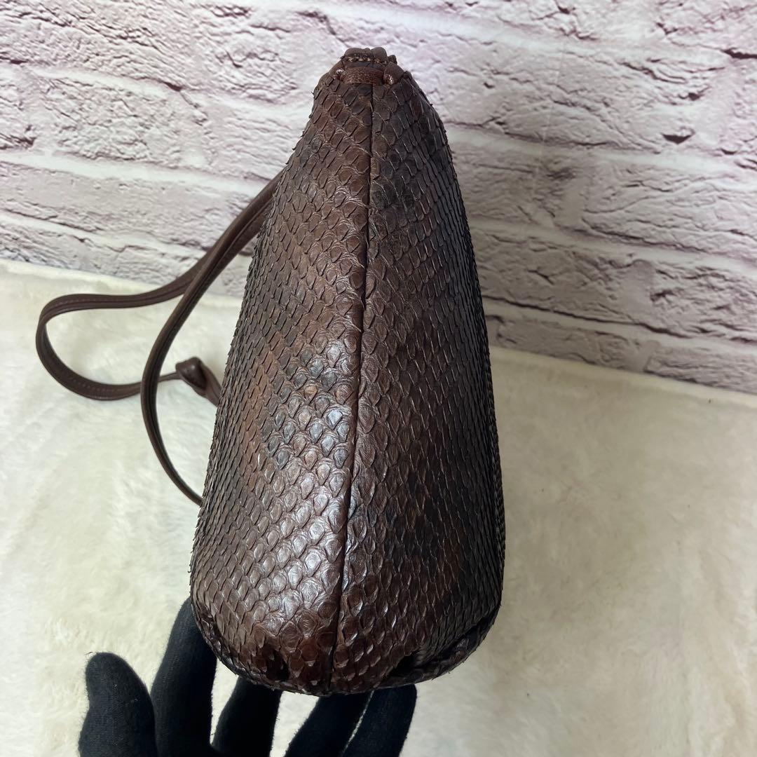 未使用級✨IBIZA イビサ パイソン 蛇革 斜め掛け ３室 ショルダーバッグ