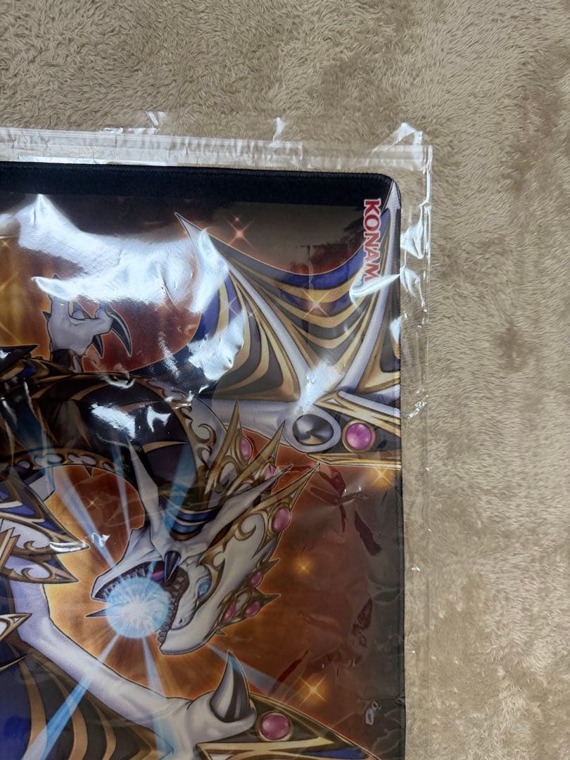 最安値　wcs2024 プレイマット　聖域を守護せし光の竜