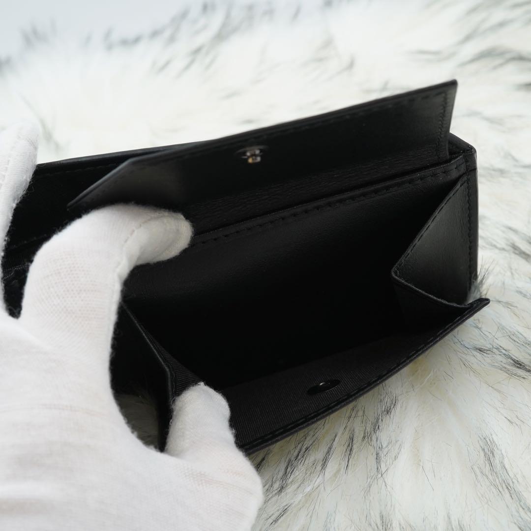 未使用級　箱・タグ付き　jimmy choo ジミーチュウ　折り財布　スタッズ