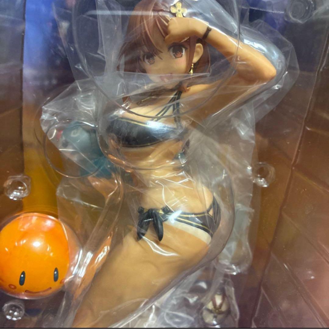 ライザのアトリエ　ライザ黒水着　日焼け　フィギュア スピリテイル