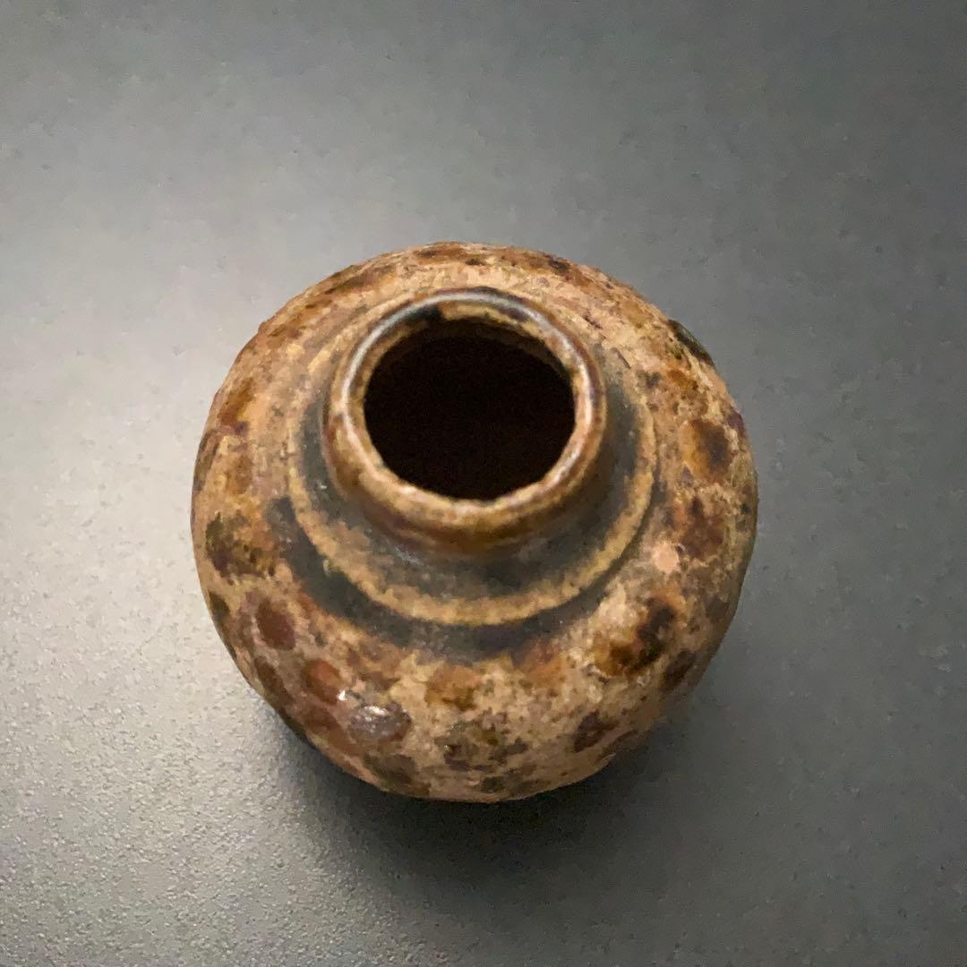 褐釉斑文小壺　タイ　スンコロク　骨董　R1397ダM