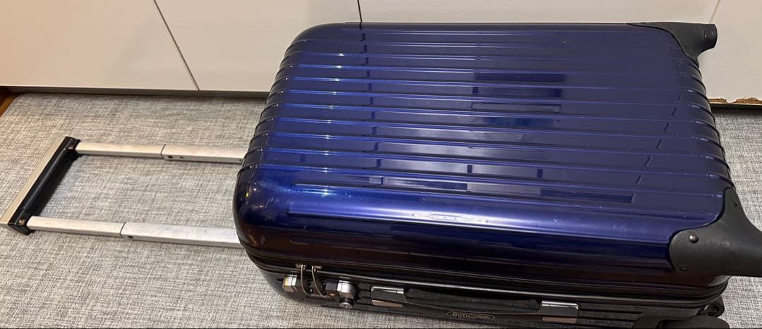 RIMOWA キャリーケース ブルー 24時間セール!