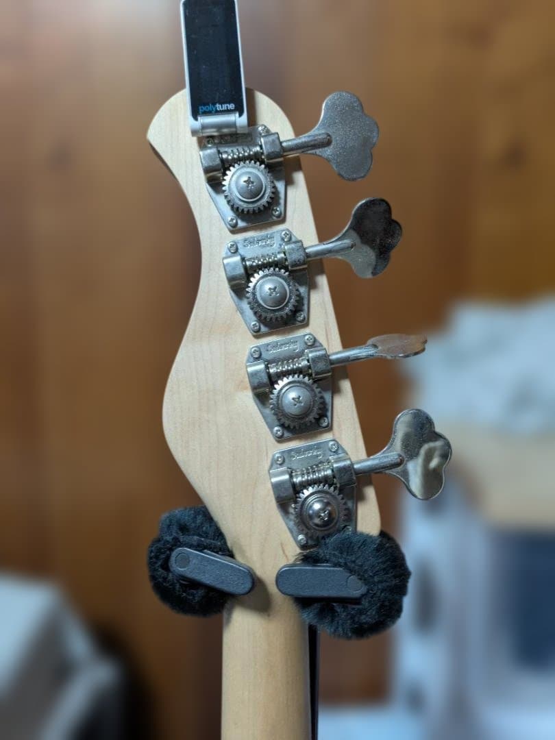 ベース Sadowsky Metroline MV4