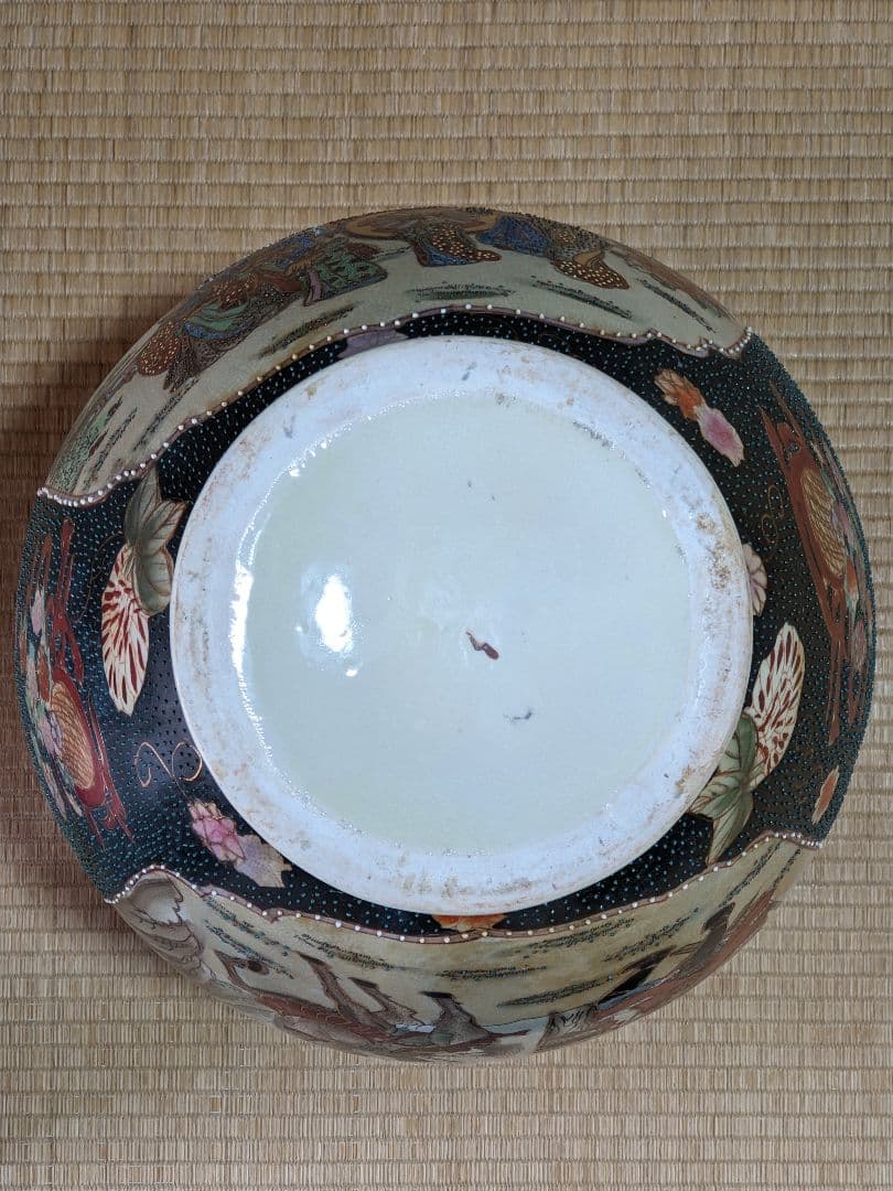 ♦ 美人花車上杉武田川中島決戦図 壷 薩摩 九谷焼 置物飾り 古美術骨董品