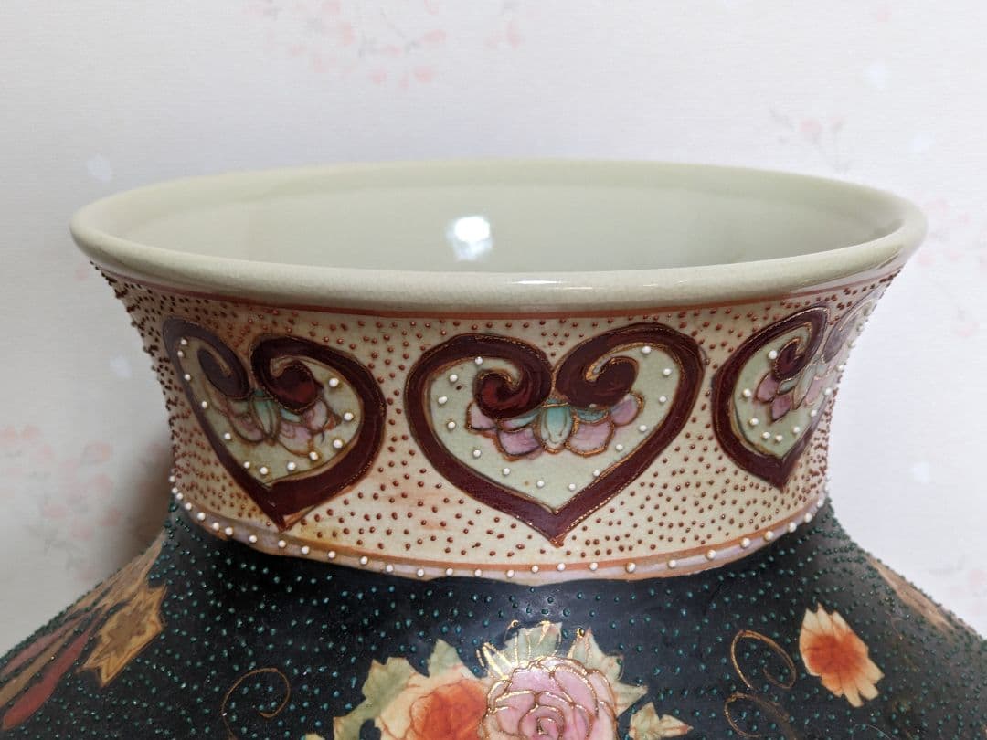 ♦ 美人花車上杉武田川中島決戦図 壷 薩摩 九谷焼 置物飾り 古美術骨董品