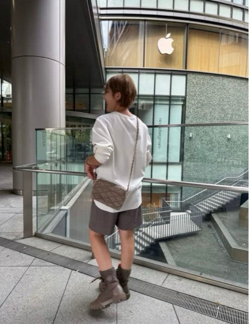 soleil ソレイル　トープイエロー チェーンバッグ　バニティ　財布つき