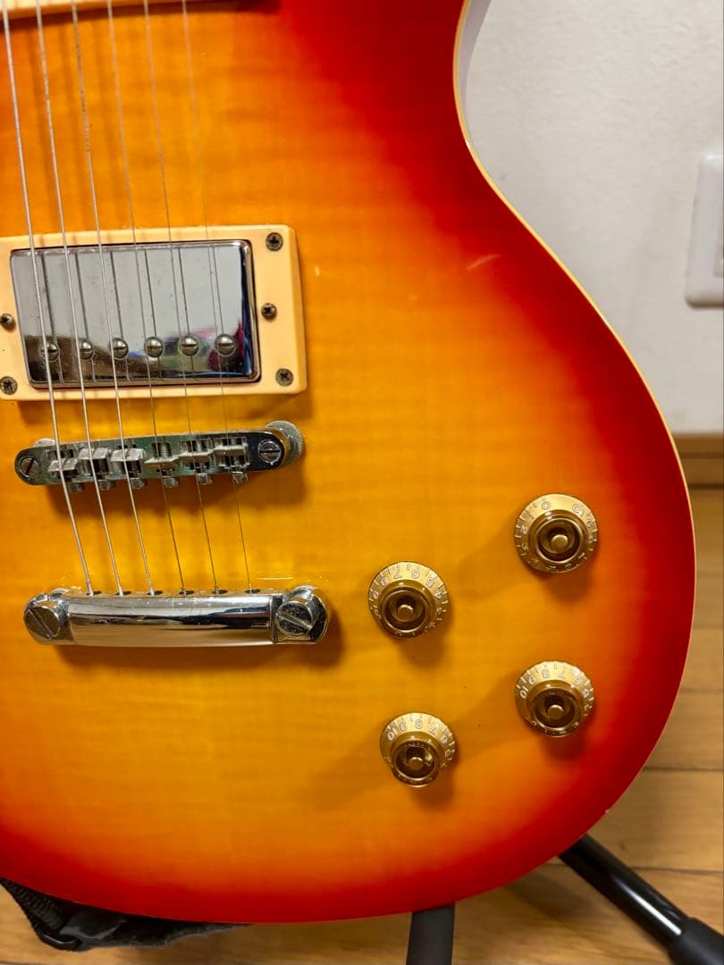 Photogenic フォトジェニック サンバーストエレキギター