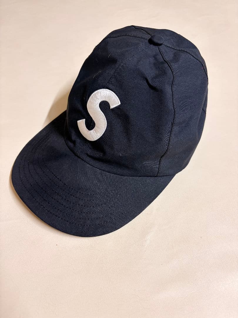 SUPREME GORE-TEX Sロゴキャップ