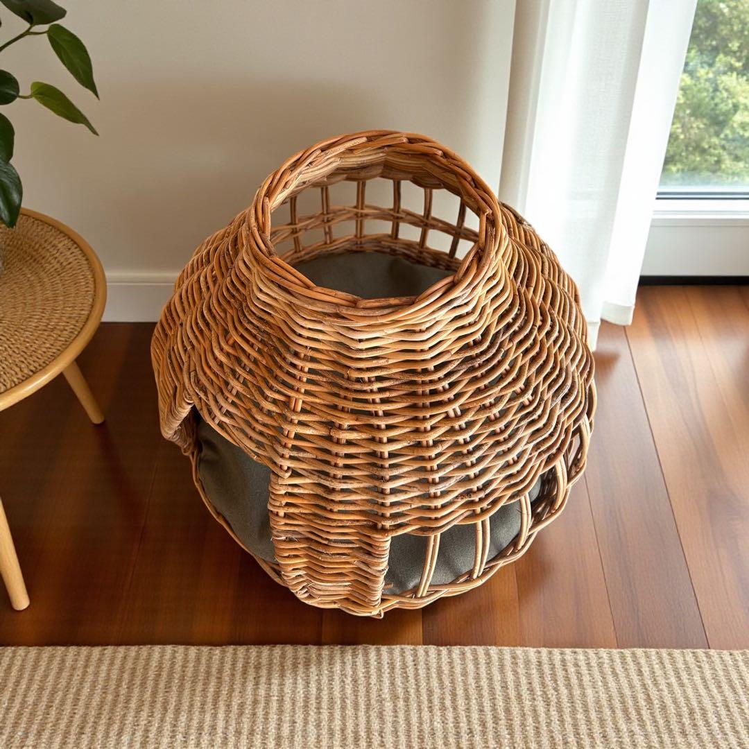 天然皮付き籐アラログ　猫ちぐら　テコハウス　キャットハウス　ペットハウス