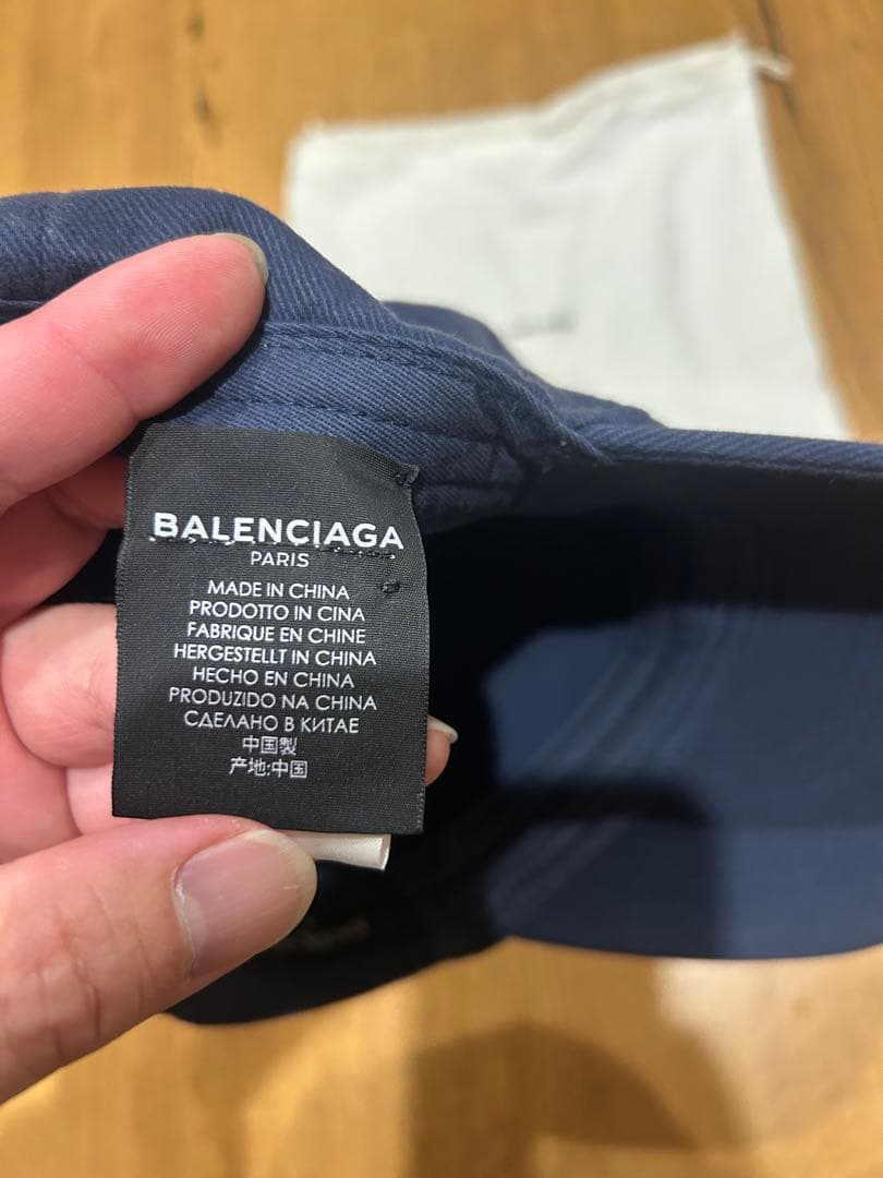 BALENCIAGA キャップ