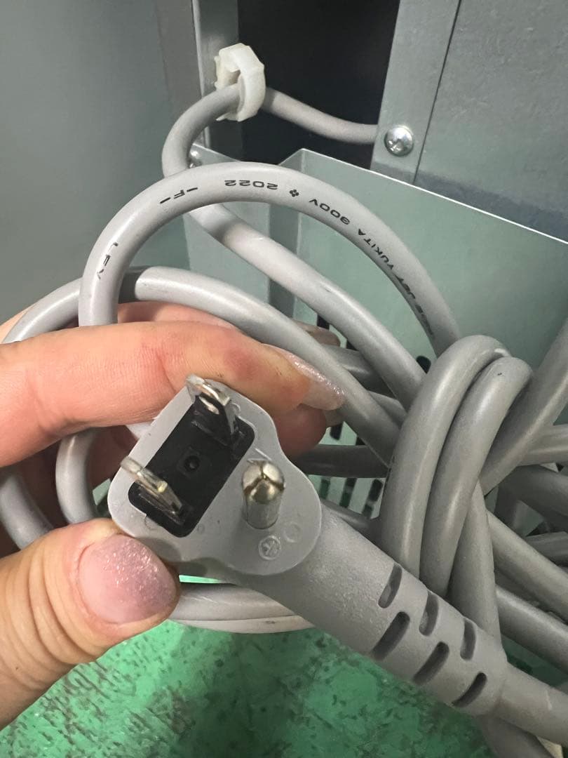 2022年Panasonicテーブル形冷凍庫 240L