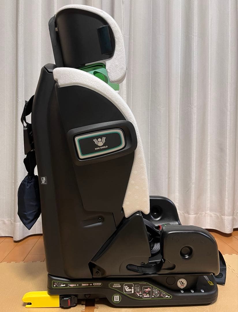 Apricaチャイルドシート フォームフィットISOFIX 360°セーフティー