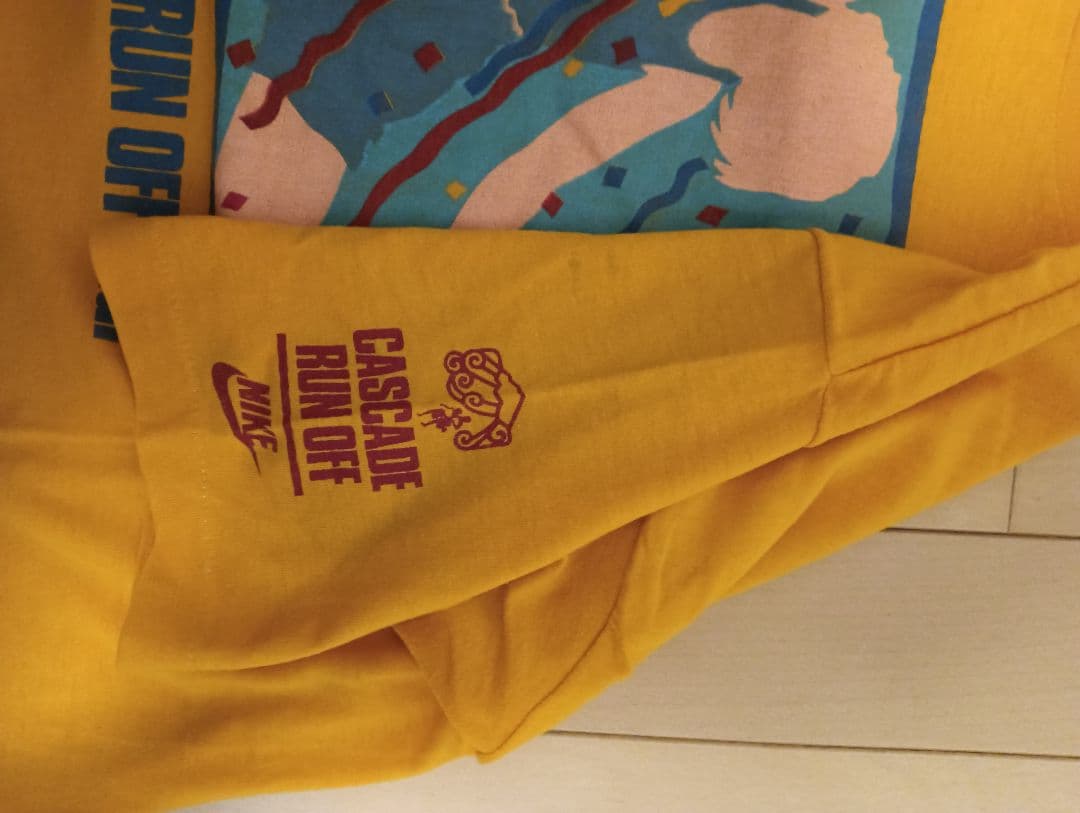 NIKE CASCADE RUN Official Tシャツ X-LARGE