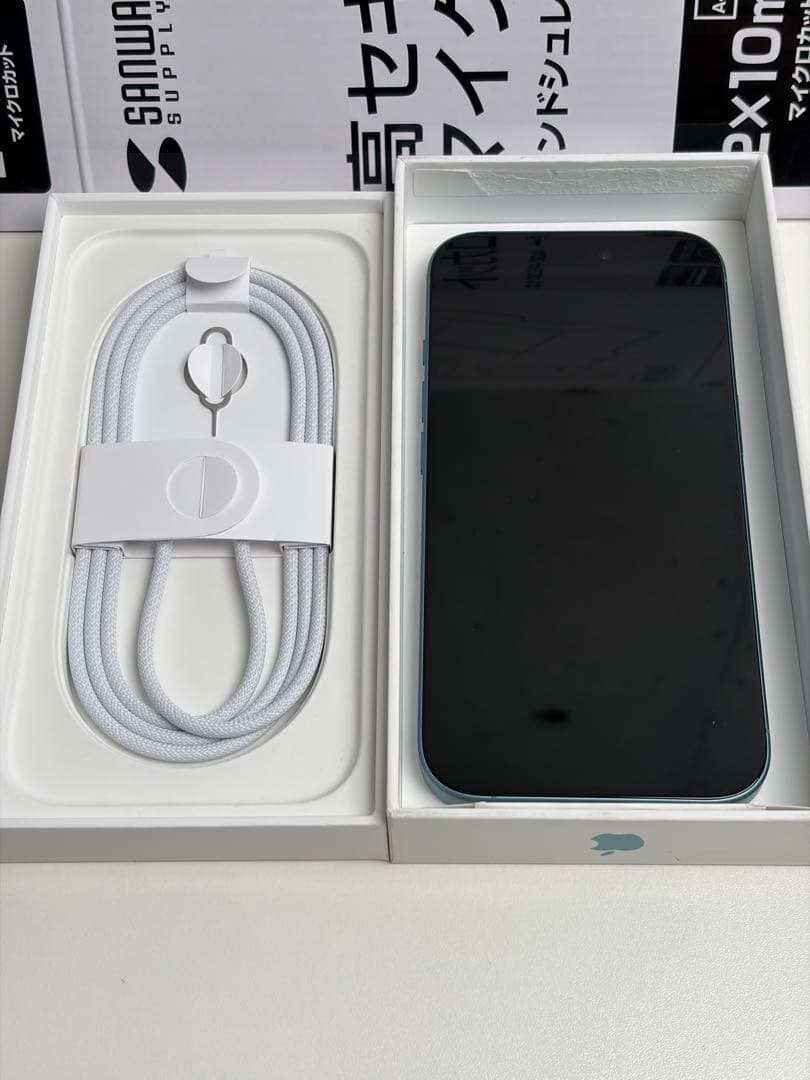 い*り様 Apple iPhone16 ティール 本体