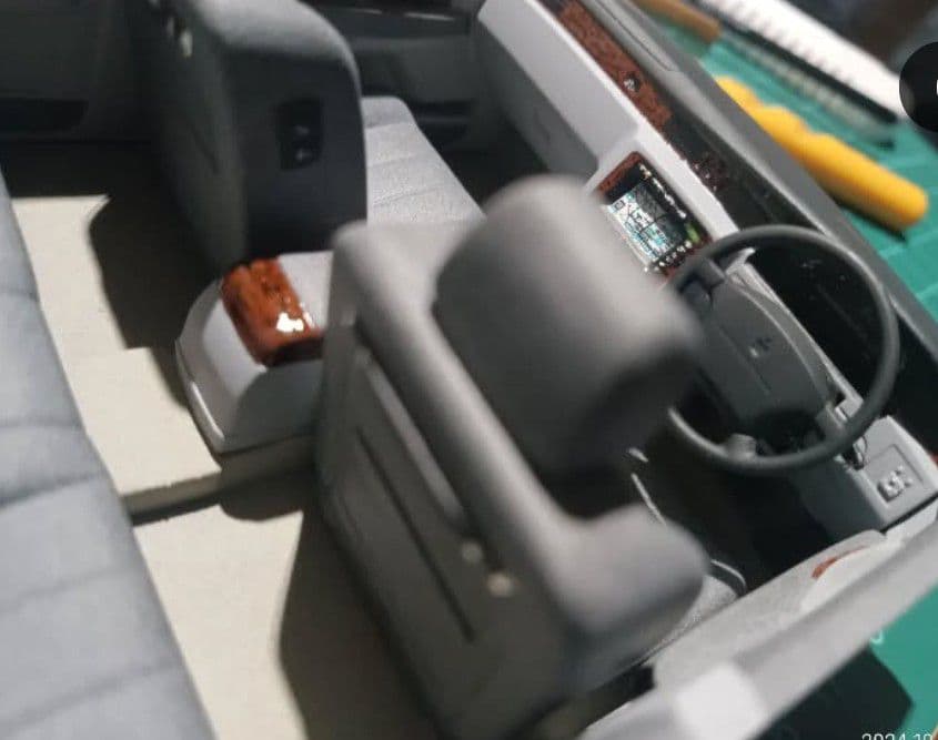 アオシマ マジェスタ 1/24 完成品