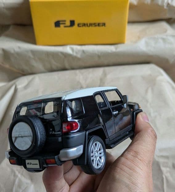 FJクルーザー FJ CRUISER 1/30ツートンブラック
