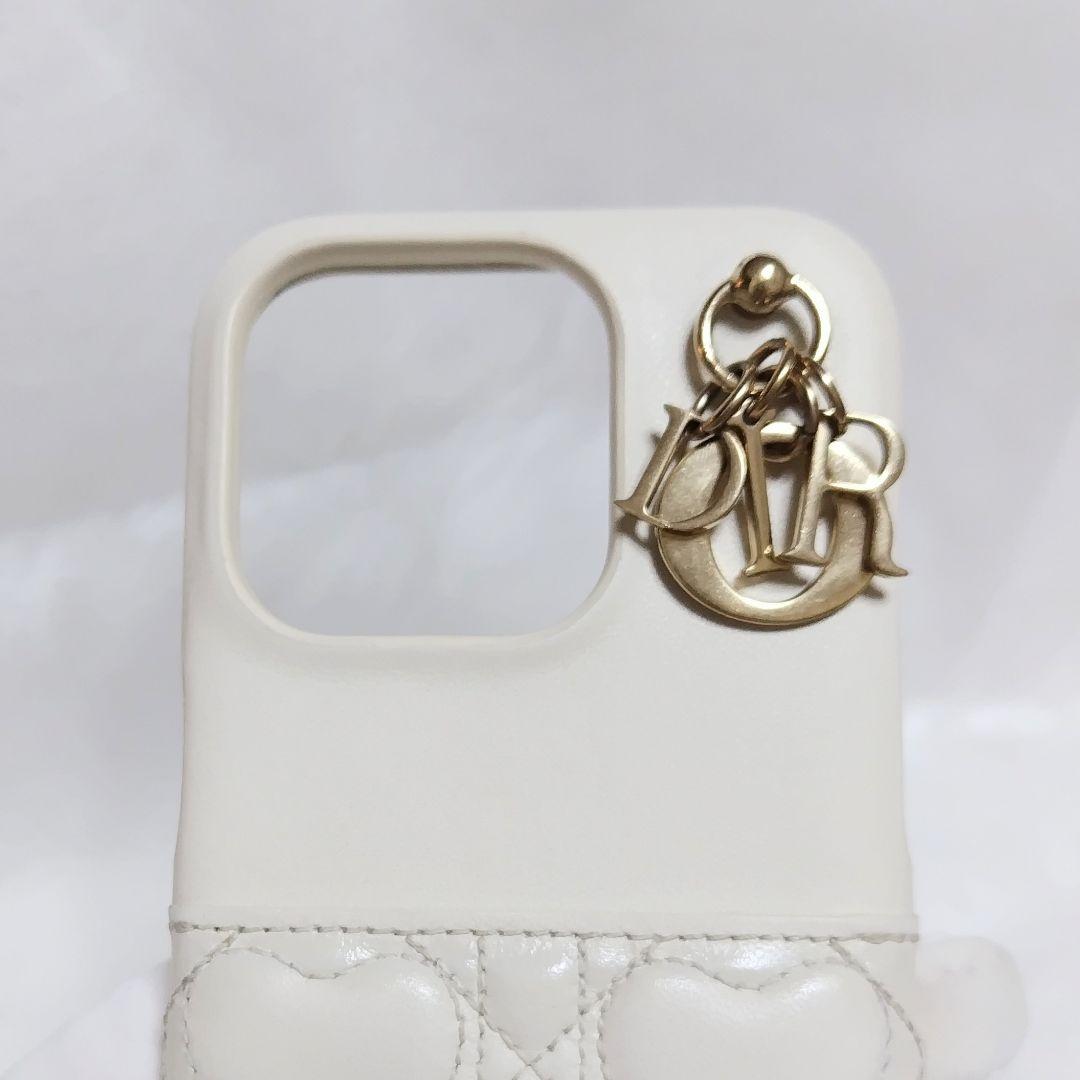 激レア極美品✨ディオール♡iPhone15Proスマホケース　ハートカナージュ白