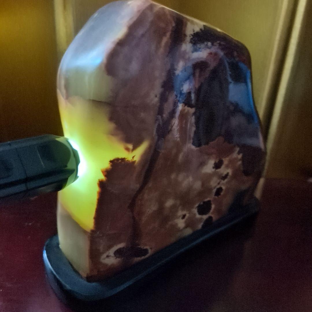 メノウ？オニキス？ 約3.6kg 専用台座付 天然石 自然石 パワーストーン