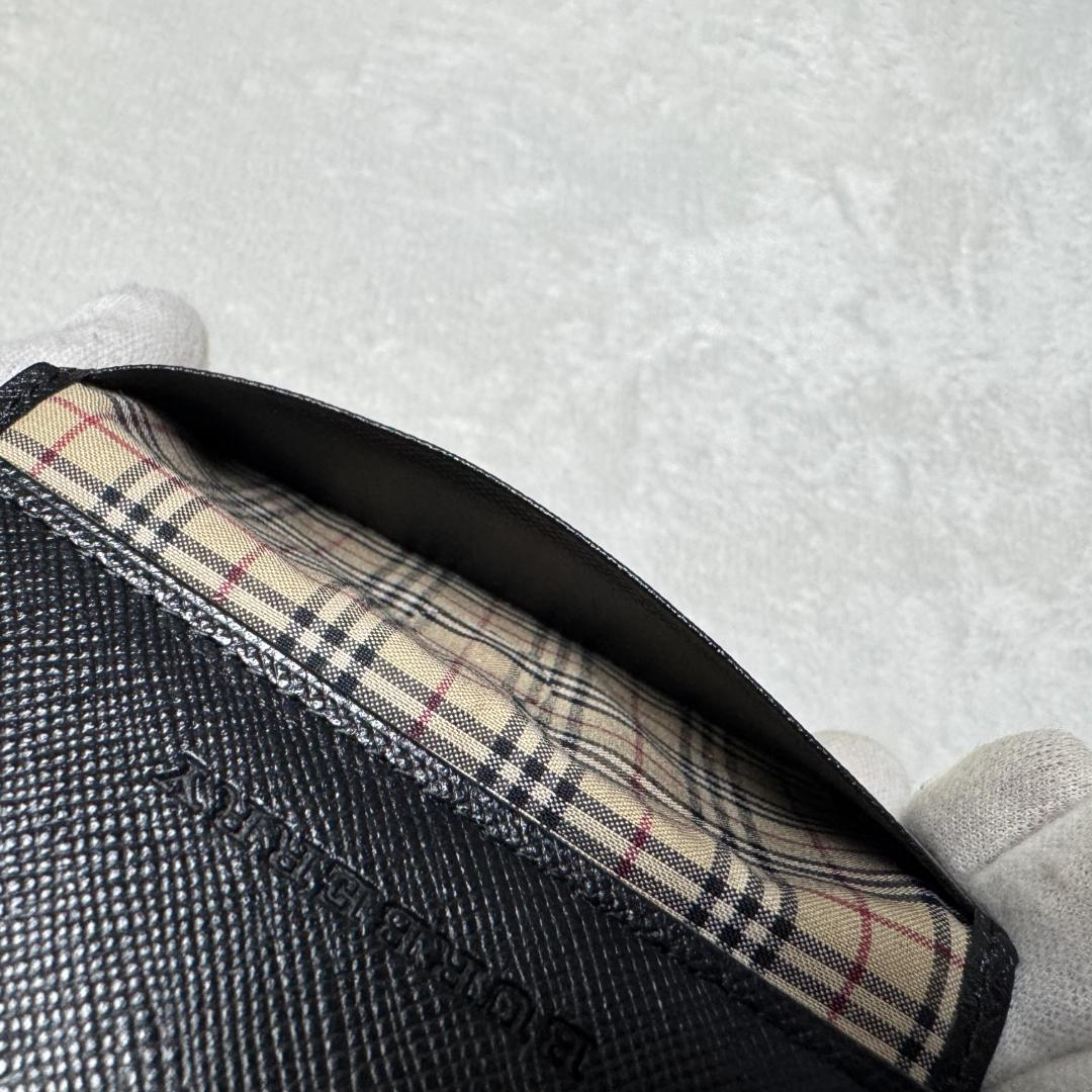 未使用☆Burberry バーバリー キーケース ブラック ノバチェック