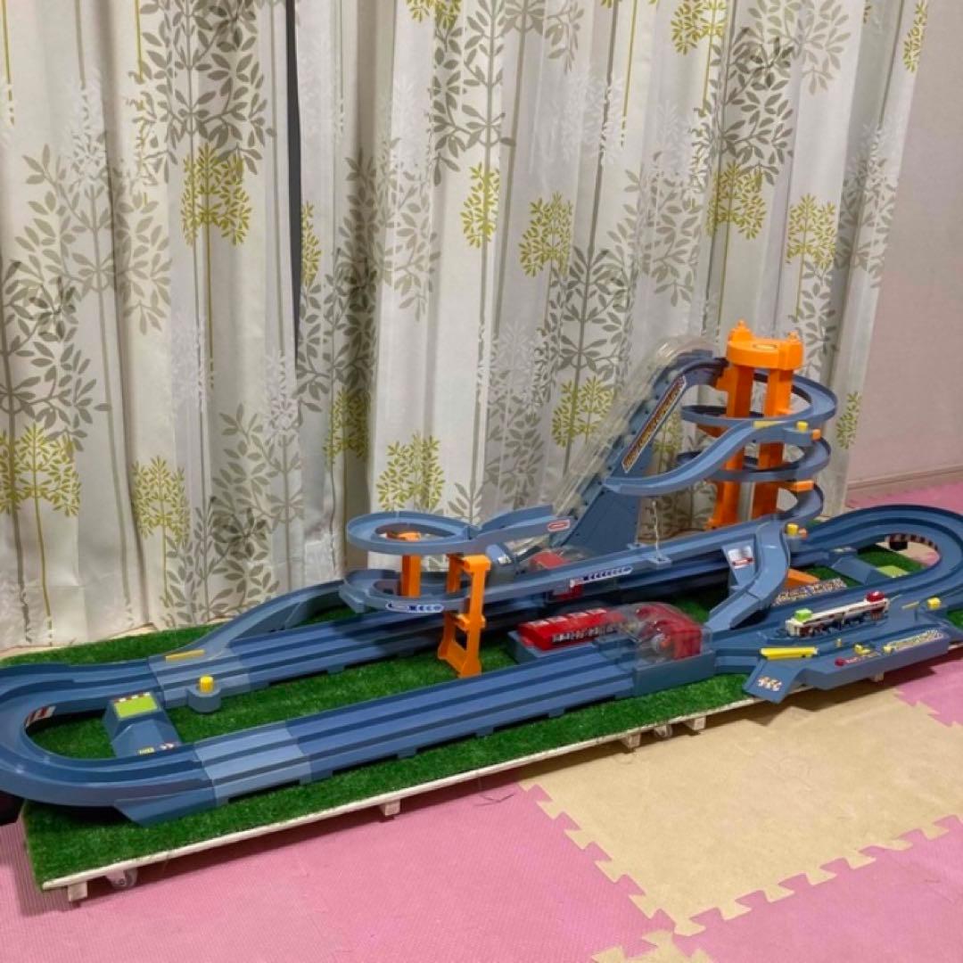 TOMICAびゅんびゅんサーキットビッグタワーサーキット