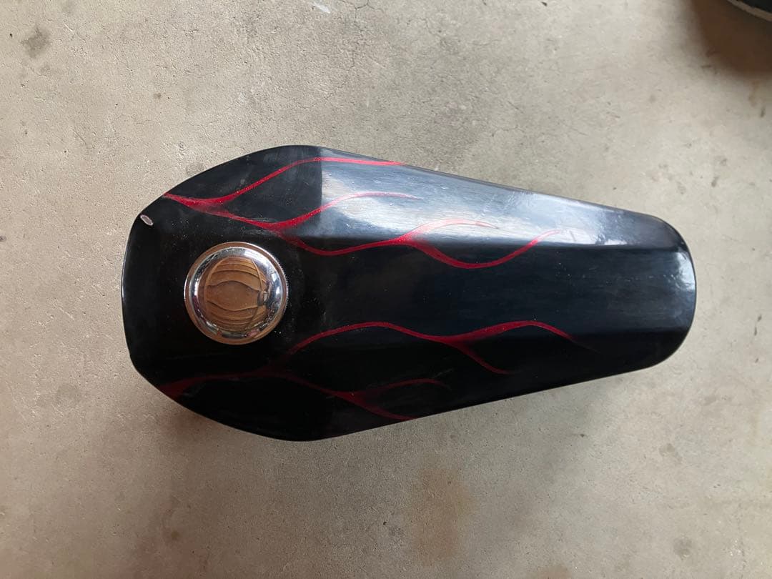 sr400 ハーレー　コフィンタンク