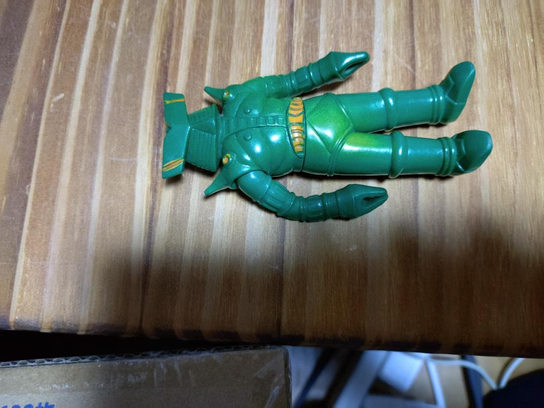 敵ロボ3個セット　レッドバロンより　ブルマァク