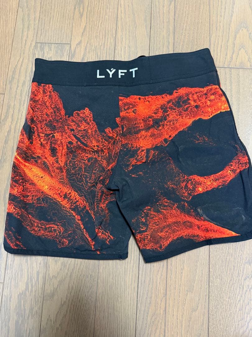 LYFT サーフパンツ(Sサイズ)