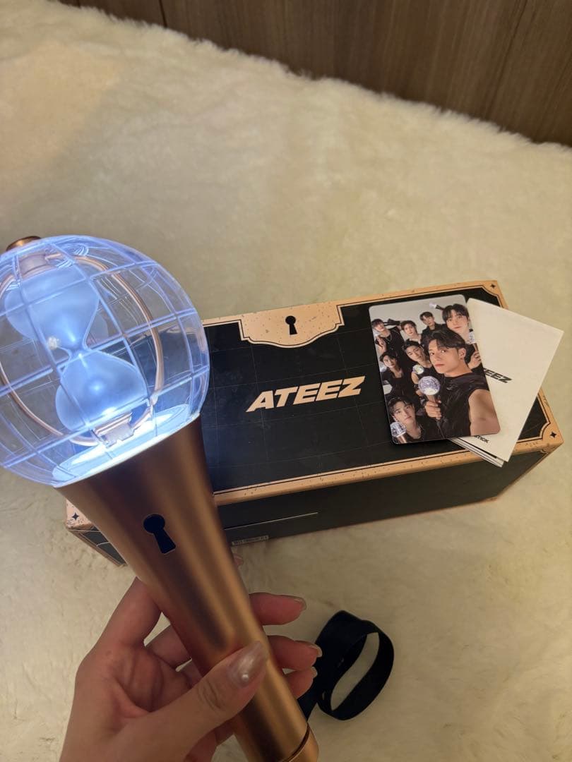 ATEEZ ペンライト ver1.2 ライティニ トレカ付き