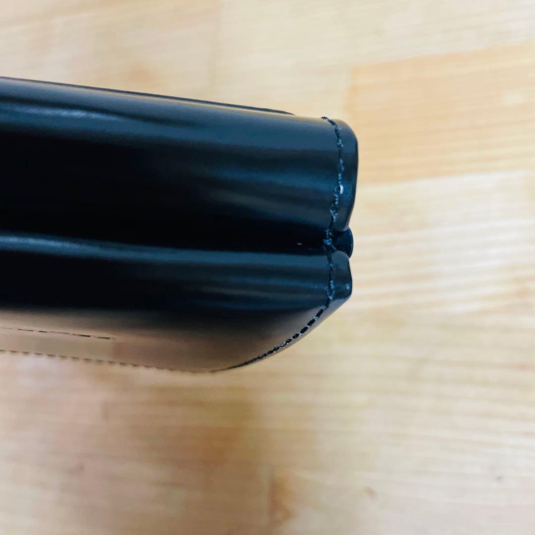 新品未使用品✨ フルッティディボスコ 二つ折り財布 コンパクト ブラック