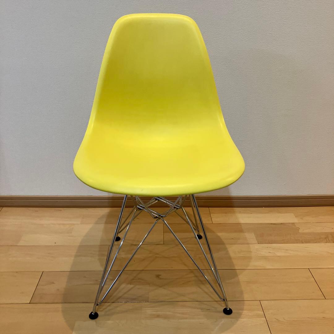 大阪市淀川区•引取限定　vitra ヴィトラ　イームズチェア イエロー