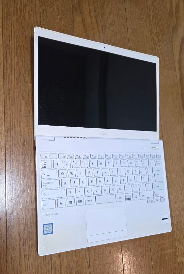 富士通 LIFEBOOK UH92/B3ホワイト タッチパネル