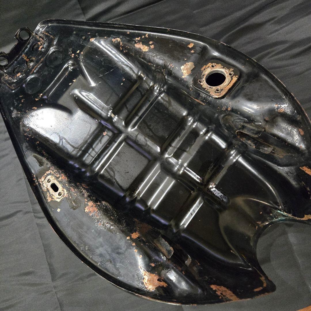 ゼファー1100 ガソリンタンク