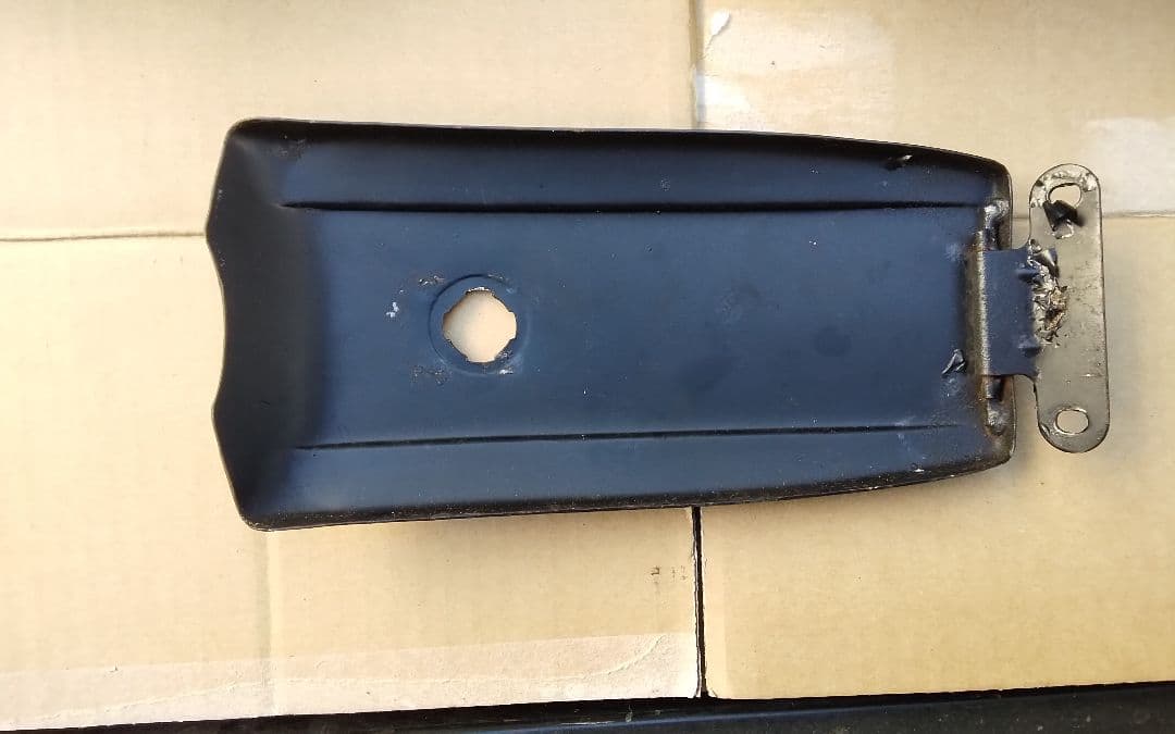 国内物　GT 750 B5　純正外装フルキット　正月謝恩セール