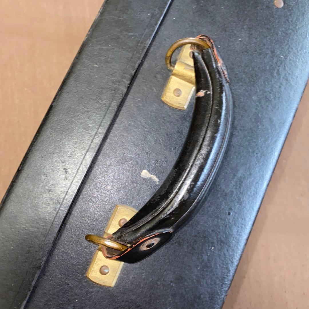 レトロな古いトランク