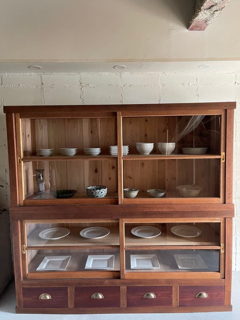 水屋箪笥　稀少　当時物　大型　ガラス棚　食器棚　収納棚　上下分割　什器　古家具