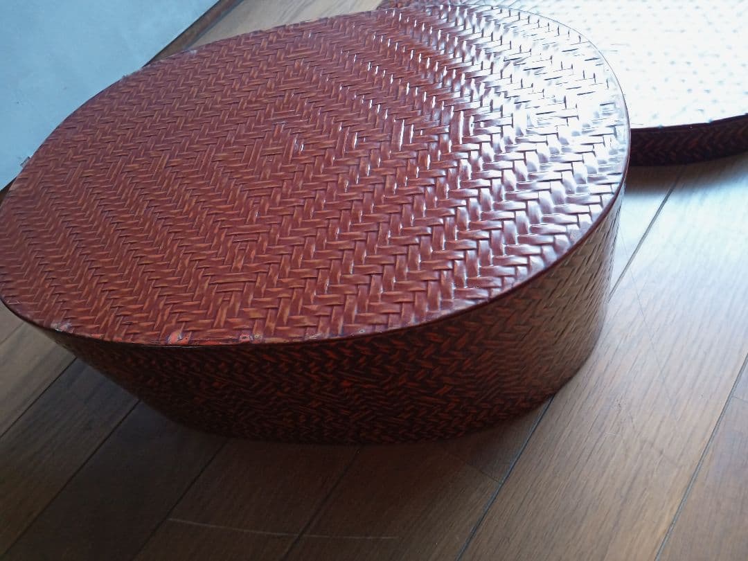 籃胎漆器蓋付き