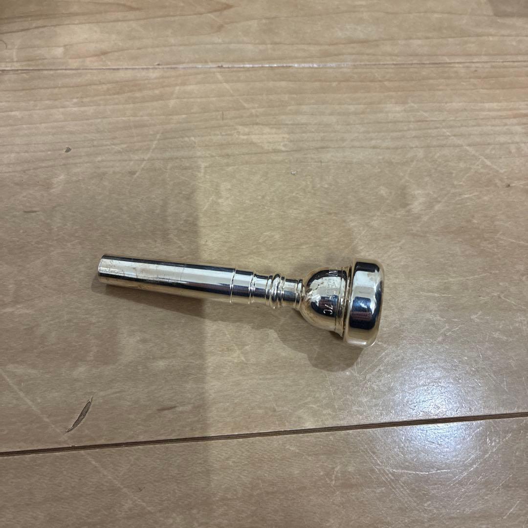 YAMAHA YTR2335 トランペット　美品！！