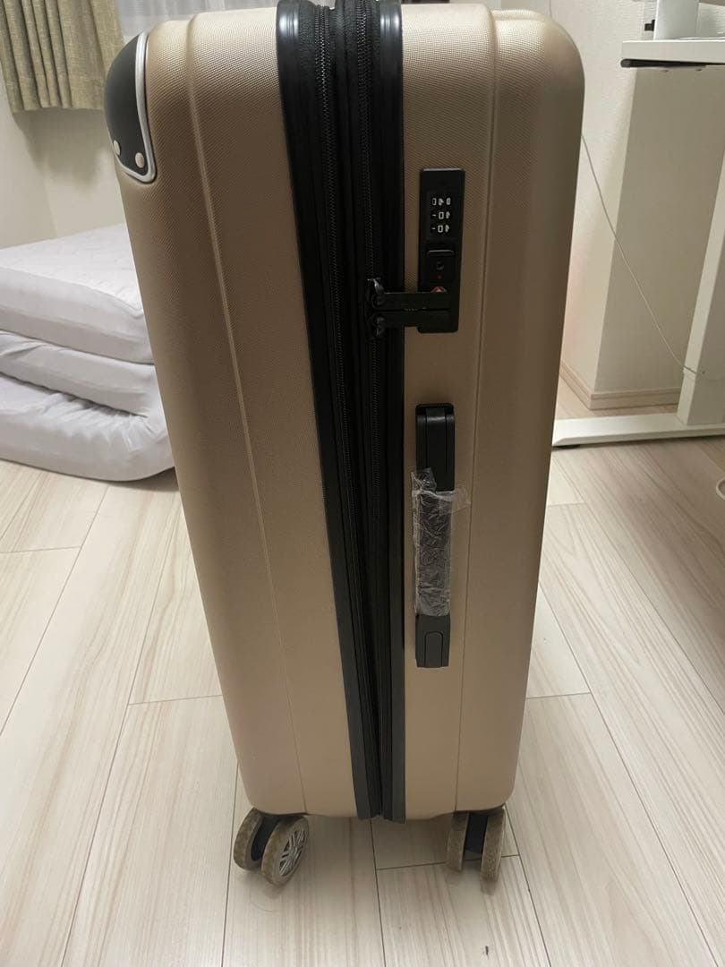 NewTrip ゴールド 大型キャリーケース