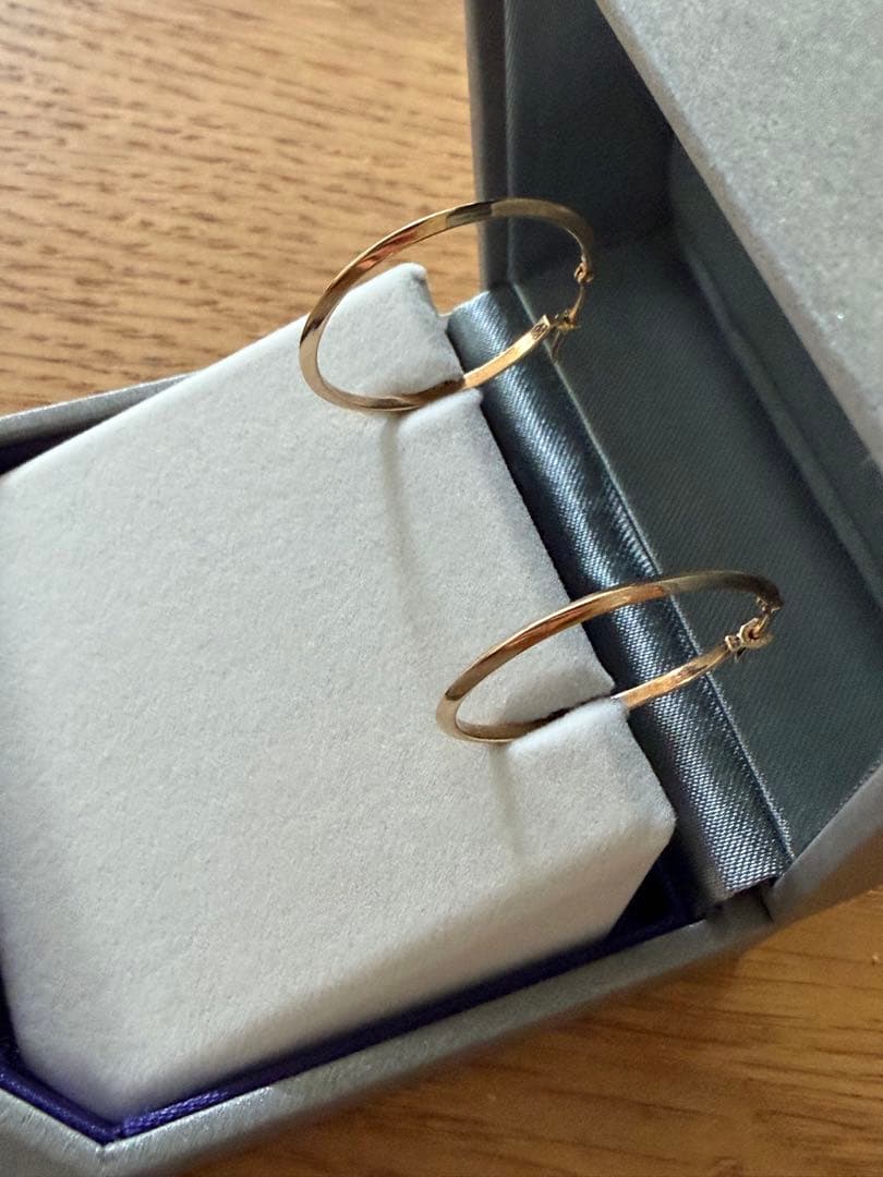 スタージュエリー ✨k10⭐︎フープピアスGOLD✨ギャランティカード有