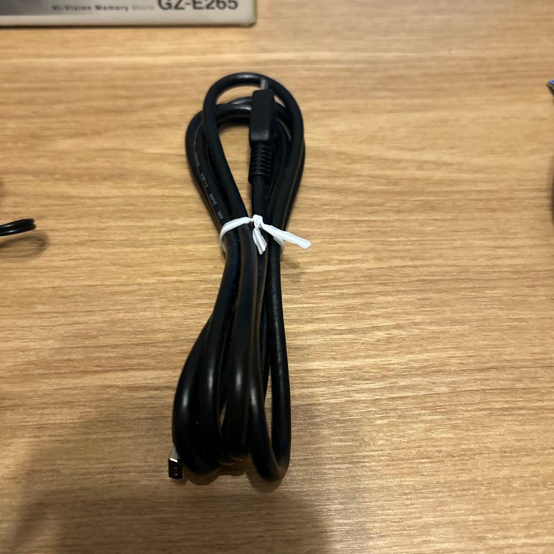 美品 JVC Everio GZ-E265 ビデオカメラ