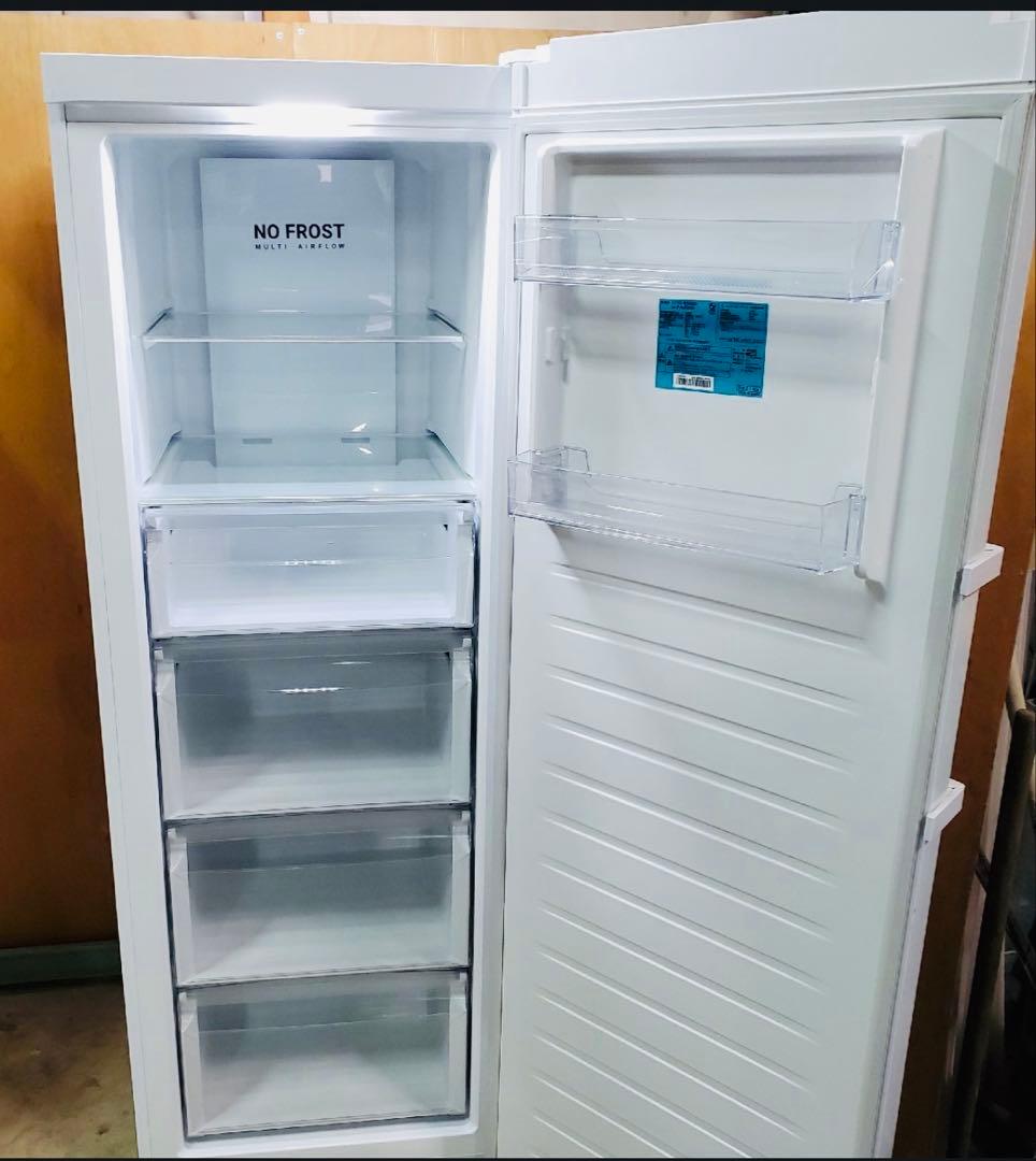 送料込★美★ハイアール ★タテ型冷凍庫 ★ '21年製★容量抜群★