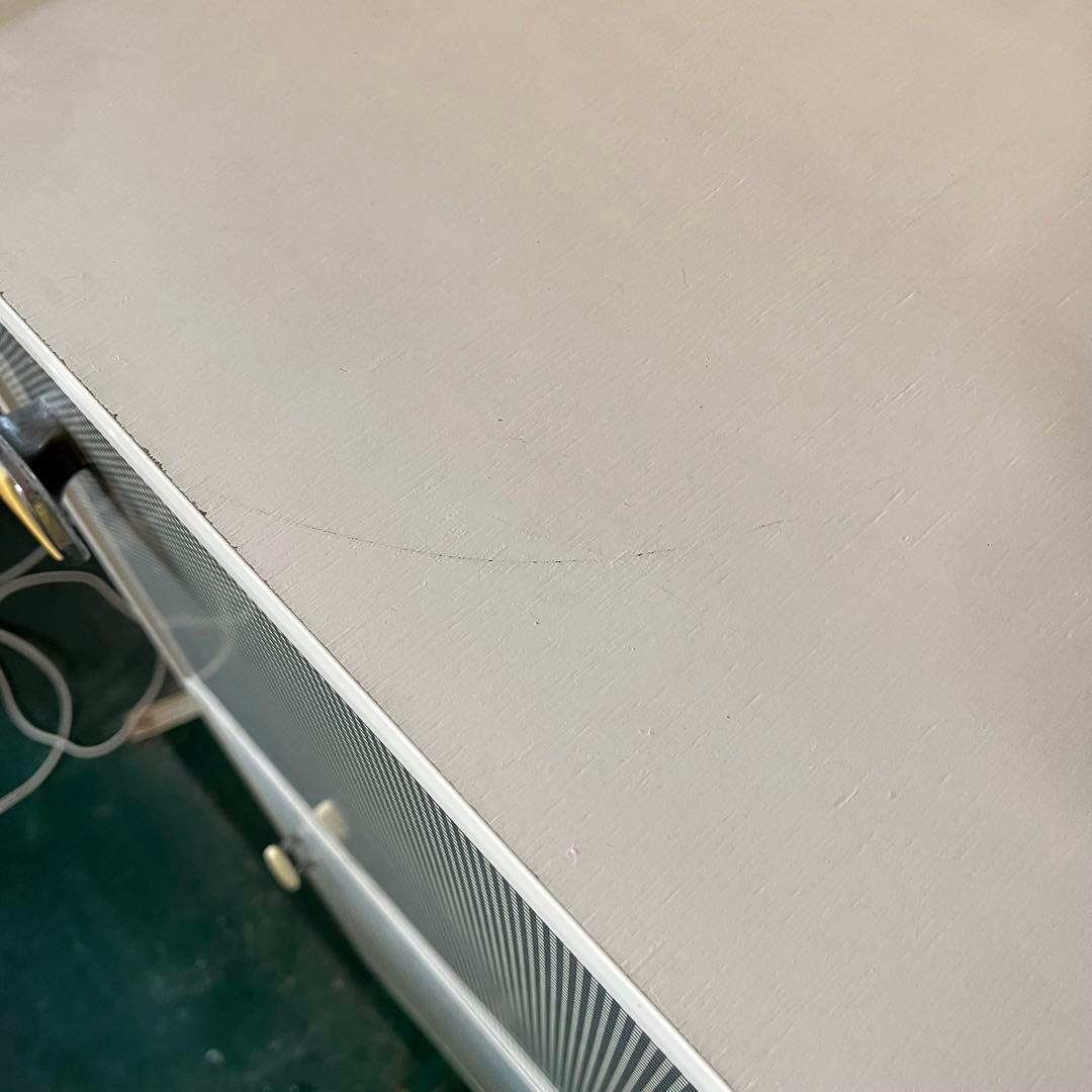 昭和レトロ　ビンテージ　木製キャビネット 4 段収納 ホワイト　ヴィンテージ